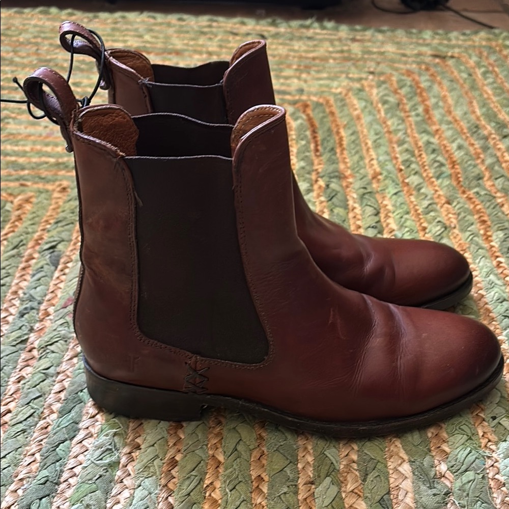 Women’s fry booties